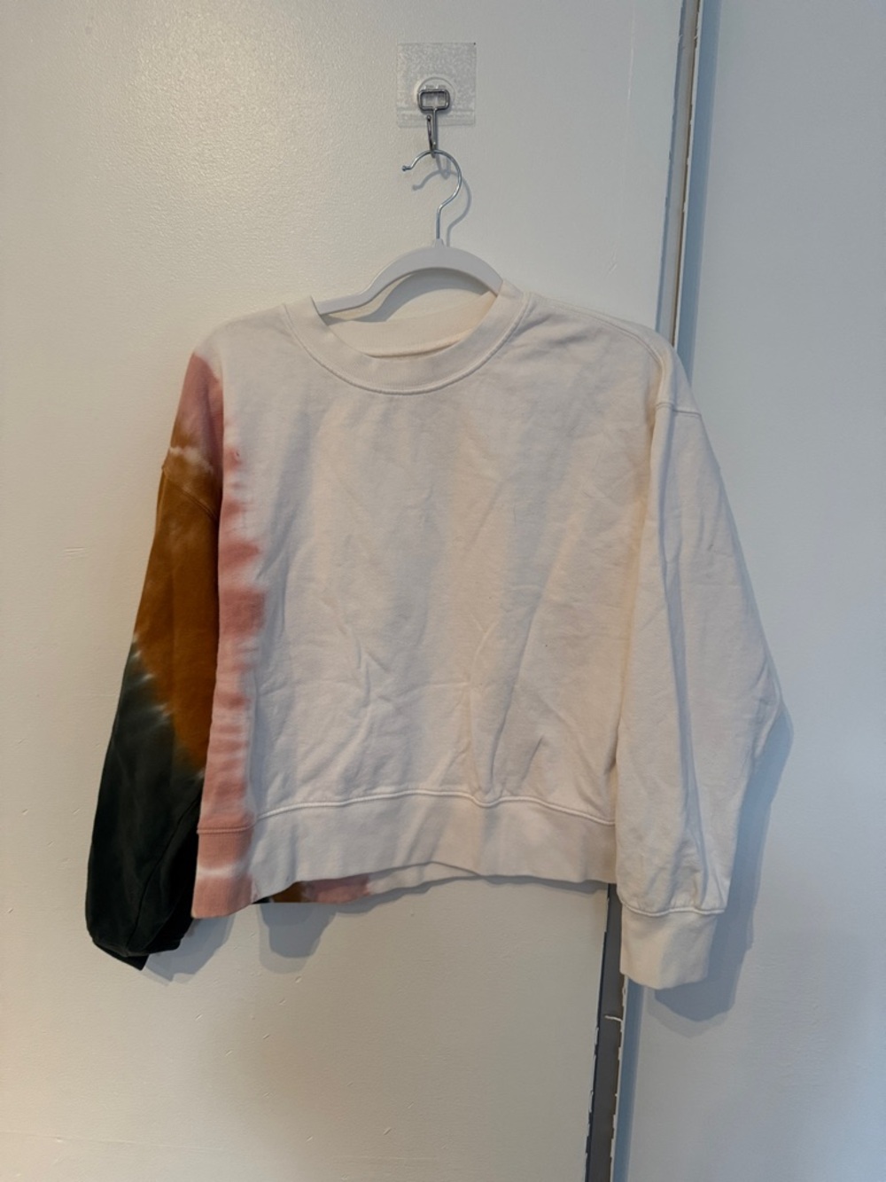 VLVT BY GRAHAM WHITE TIE-Dye Crewneck Sweater SWEATSHIRT Cream and Multi